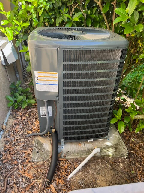 Future-proof your home’s climate control with a high-performance AC upgrade. This modern, energy-efficient condenser is designed for ultra-quiet operation and superior humidity management. Replacing an aging system with a SEER2-compliant unit is one of the Future-proof your home’s climate control with a high-performance AC upgrade. This modern, energy-efficient condenser is designed for ultra-quiet operation and superior humidity management. Replacing an aging system with a SEER2-compliant unit is one of the
